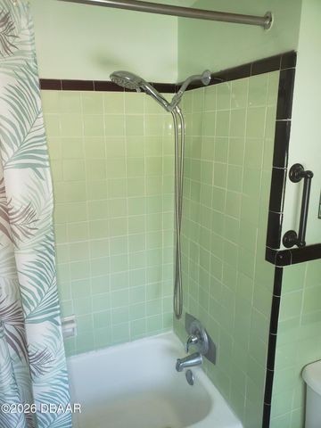 500 S Beach St Apt A3, Daytona Beach, FL 32114