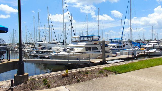 500 S Beach St Apt A3, Daytona Beach, FL 32114