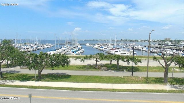 500 S Beach St Apt A3, Daytona Beach, FL 32114