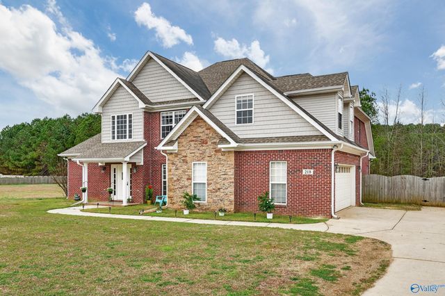 218 Harvest Ridge Drive, Harvest, AL 35749