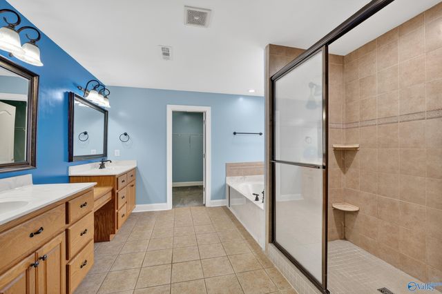 218 Harvest Ridge Drive, Harvest, AL 35749