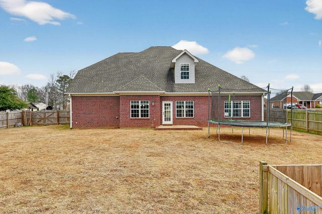 218 Harvest Ridge Drive, Harvest, AL 35749