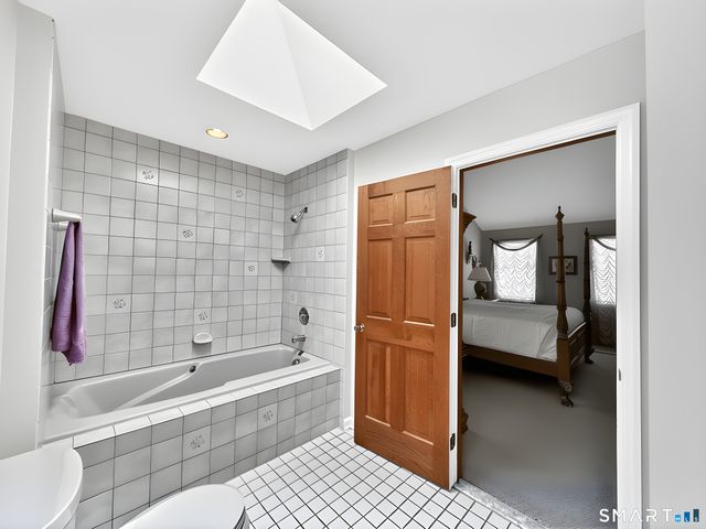 42 Greenwood Circle, Seymour, CT 06483