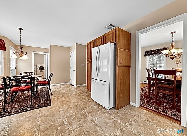 42 Greenwood Circle, Seymour, CT 06483