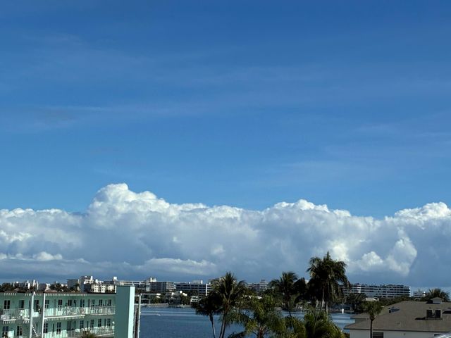 118 N Lakeview Avenue 2, Lantana, FL 33462