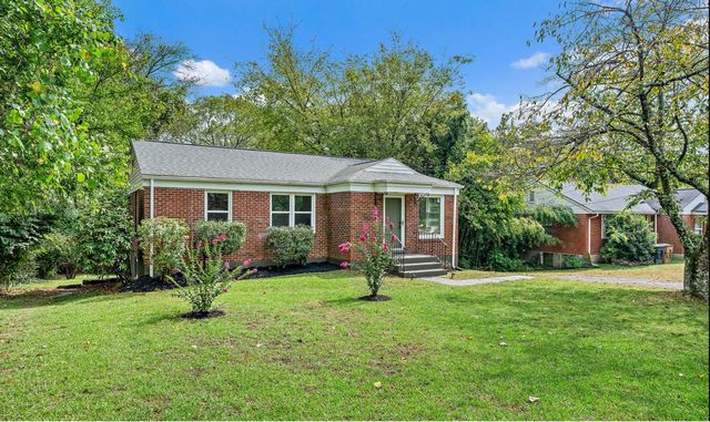 2822 Saint Edwards Dr, Nashville, TN 37211