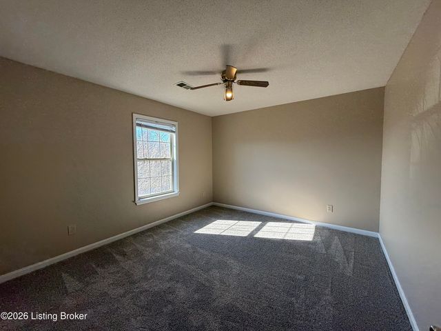 110 Brendenwood Ct, Elizabethtown, KY 42701