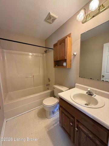 110 Brendenwood Ct, Elizabethtown, KY 42701