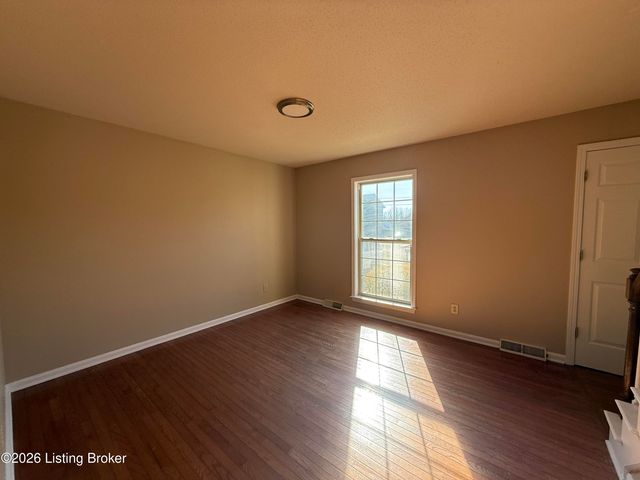 110 Brendenwood Ct, Elizabethtown, KY 42701