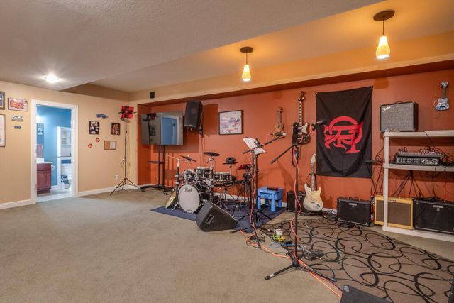 6230 Delasala Court, Kalamazoo, MI 49009