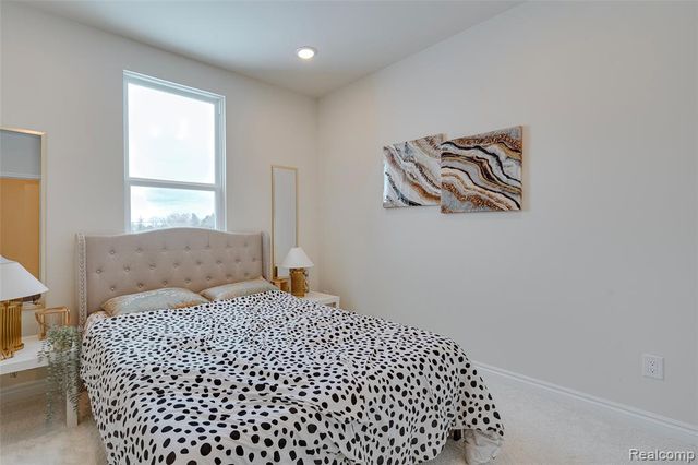 2882 Trillium Hills Drive, Commerce Twp, MI 48382