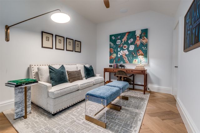 2408 Victory Park Lane 1442, Dallas, TX 75219