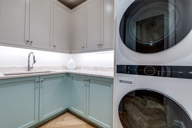 2408 Victory Park Lane 1442, Dallas, TX 75219