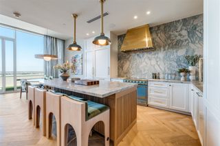 2408 Victory Park Lane 1442, Dallas, TX 75219