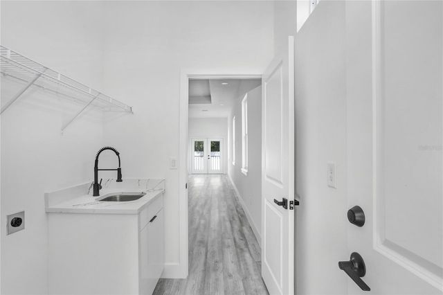 2305 W KENTUCKY AVENUE, Tampa, FL 33607