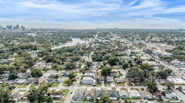 2305 W KENTUCKY AVENUE, Tampa, FL 33607