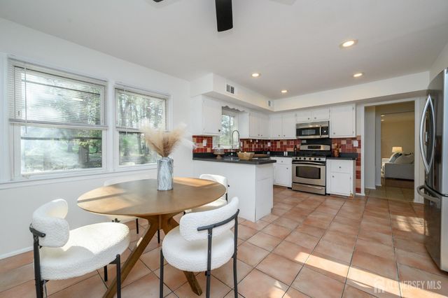 333 River Road, Branchburg, NJ 08876