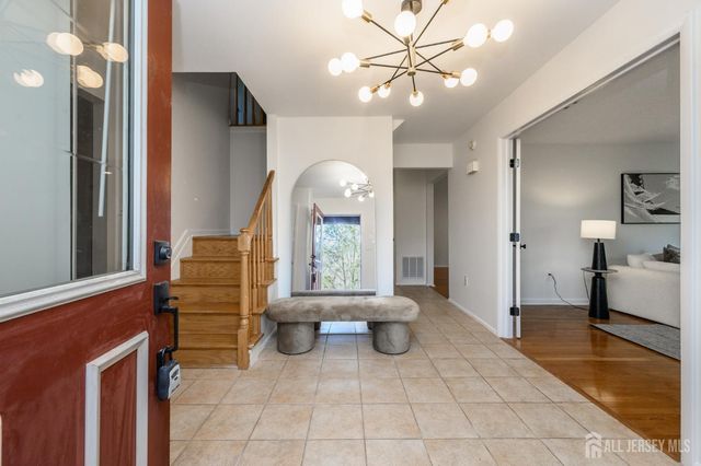 333 River Road, Branchburg, NJ 08876