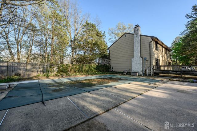 333 River Road, Branchburg, NJ 08876