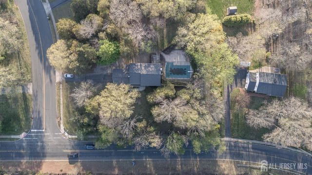 333 River Road, Branchburg, NJ 08876