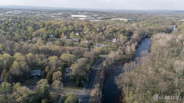 333 River Road, Branchburg, NJ 08876