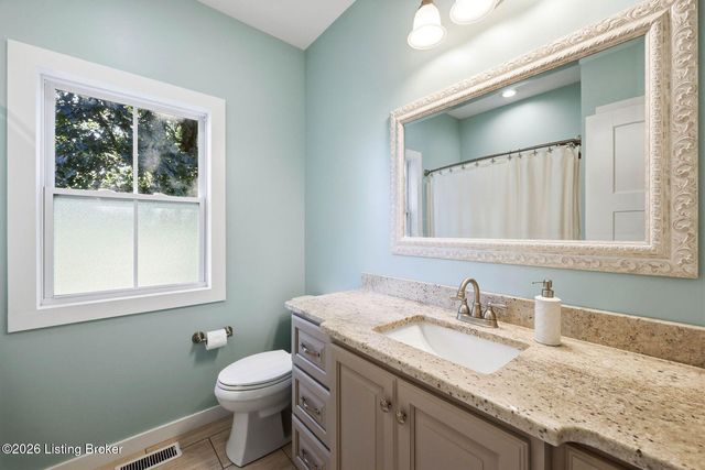 191 Spruce Ln, Mt Washington, KY 40047