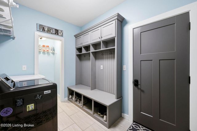 191 Spruce Ln, Mt Washington, KY 40047