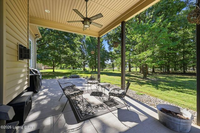 191 Spruce Ln, Mt Washington, KY 40047