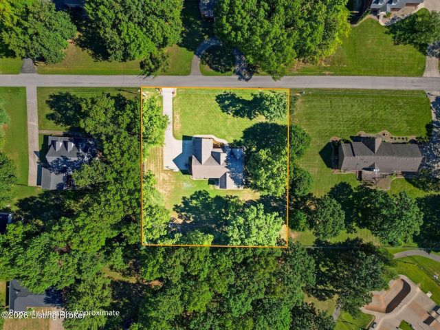 191 Spruce Ln, Mt Washington, KY 40047