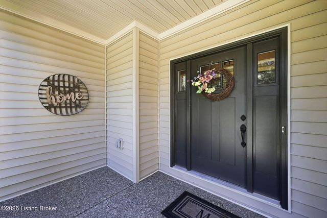 191 Spruce Ln, Mt Washington, KY 40047