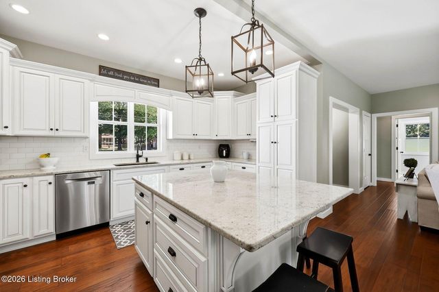 191 Spruce Ln, Mt Washington, KY 40047
