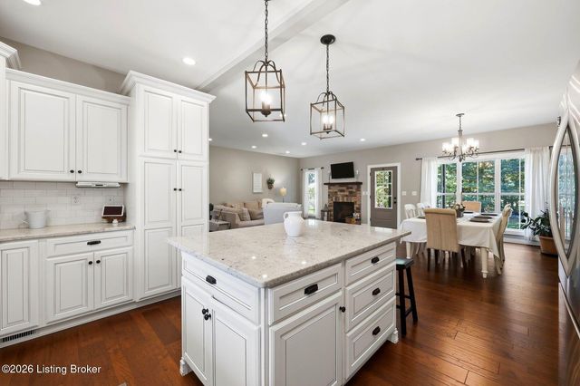 191 Spruce Ln, Mt Washington, KY 40047