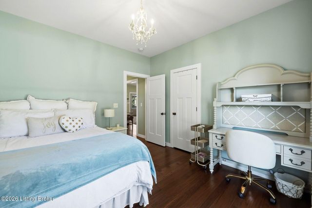 191 Spruce Ln, Mt Washington, KY 40047