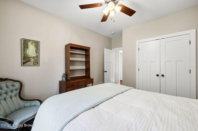 191 Spruce Ln, Mt Washington, KY 40047