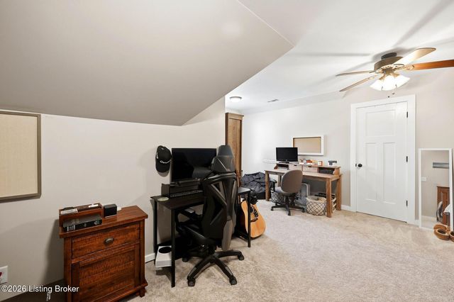 191 Spruce Ln, Mt Washington, KY 40047
