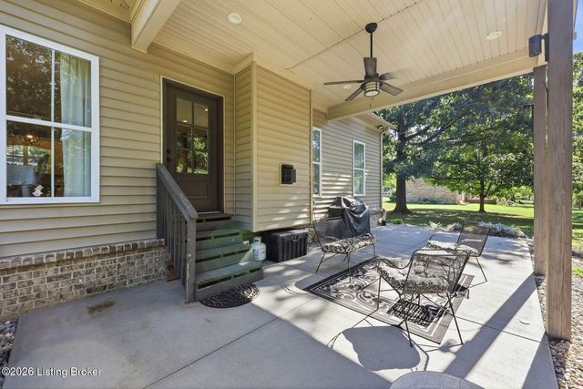 191 Spruce Ln, Mt Washington, KY 40047