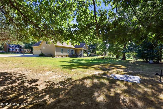 191 Spruce Ln, Mt Washington, KY 40047