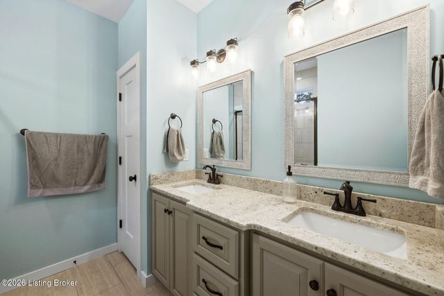 191 Spruce Ln, Mt Washington, KY 40047