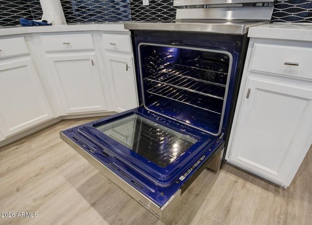 16420 N THOMPSON PEAK Parkway 1043, Scottsdale, AZ 85260