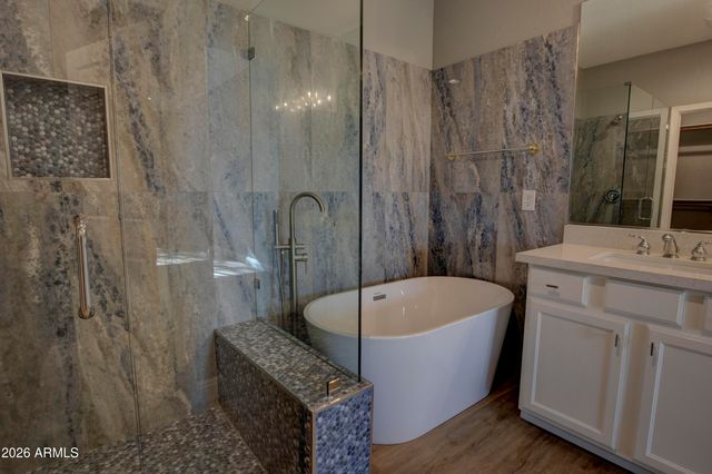 16420 N THOMPSON PEAK Parkway 1043, Scottsdale, AZ 85260