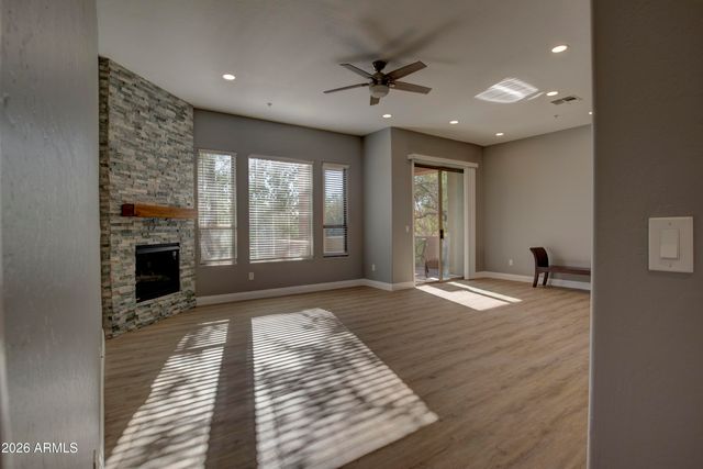 16420 N THOMPSON PEAK Parkway 1043, Scottsdale, AZ 85260