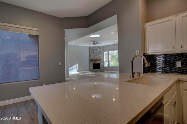 16420 N THOMPSON PEAK Parkway 1043, Scottsdale, AZ 85260