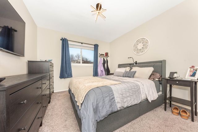 237 Winchester Street, South Lyon, MI 48178