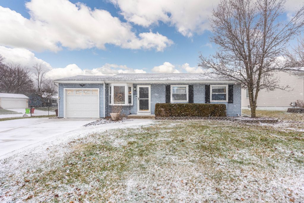 237 Winchester Street, South Lyon, MI 48178