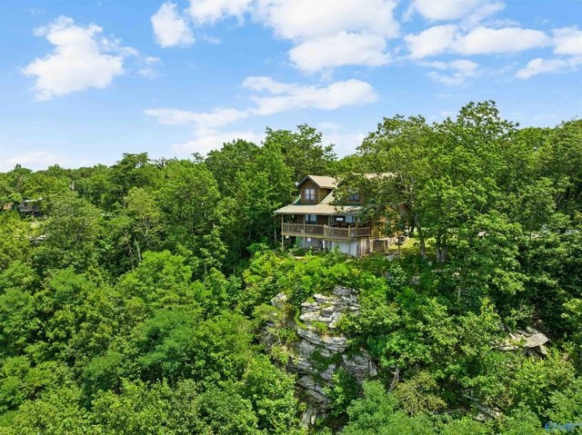 25777 County Road 89, Mentone, AL 35984