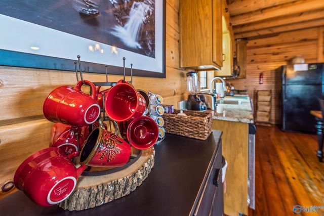 25777 County Road 89, Mentone, AL 35984