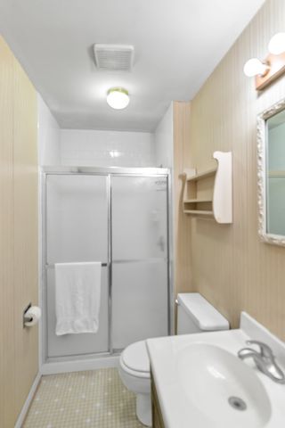 815 Knightsbridge Lane, Schaumburg, IL 60195