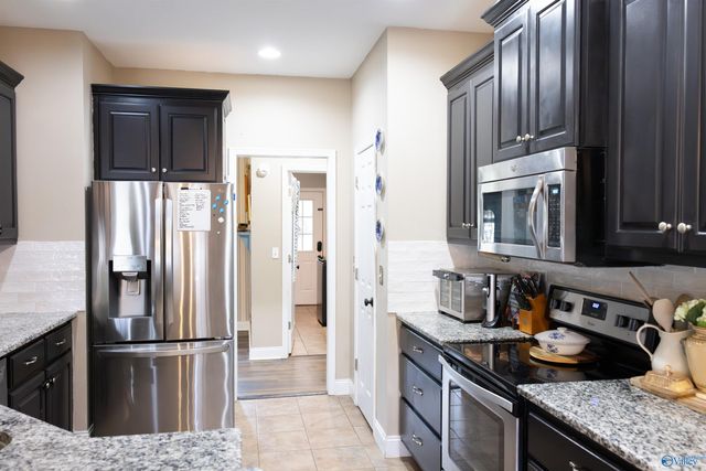 651 Berry Hill Lane SW, Arab, AL 35016