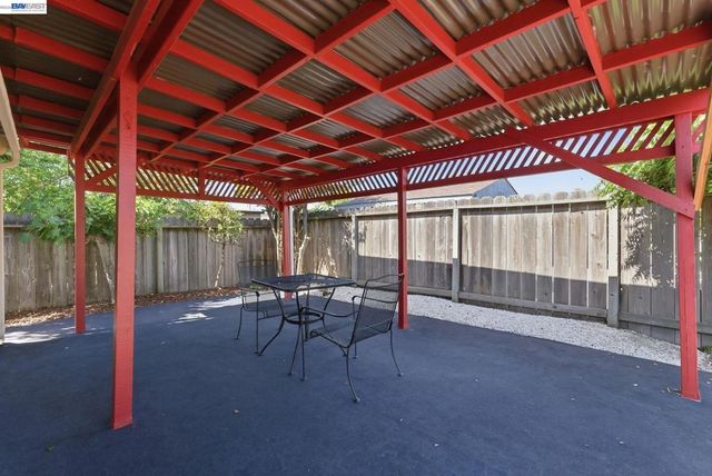 18160 Hunter Ave, San Lorenzo, CA 94541