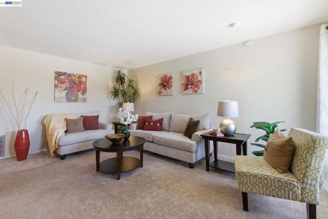 18160 Hunter Ave, San Lorenzo, CA 94541